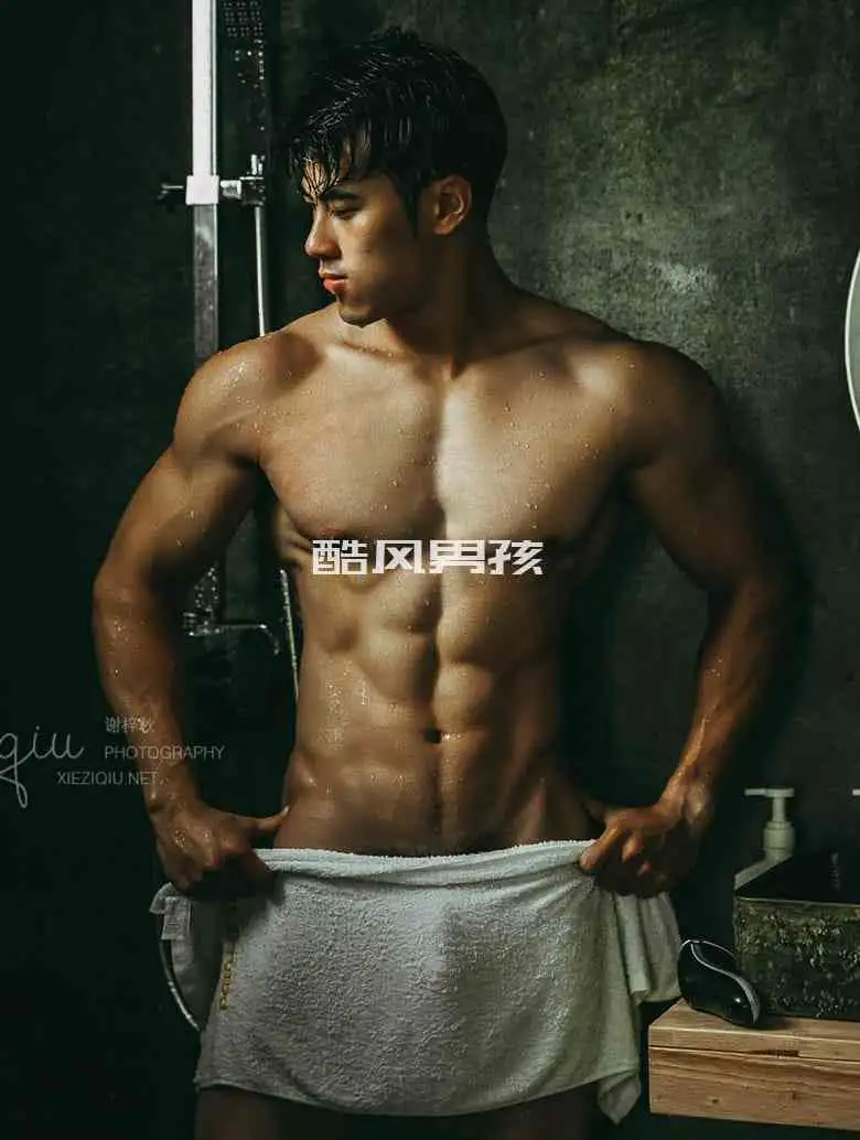 谢梓秋 | BODYSTYLE NO.23 MR.K | 写真