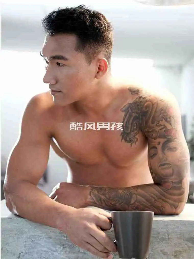 LABOUR-BKK NO.09 HOT OFFICE SEX | 写真+视频