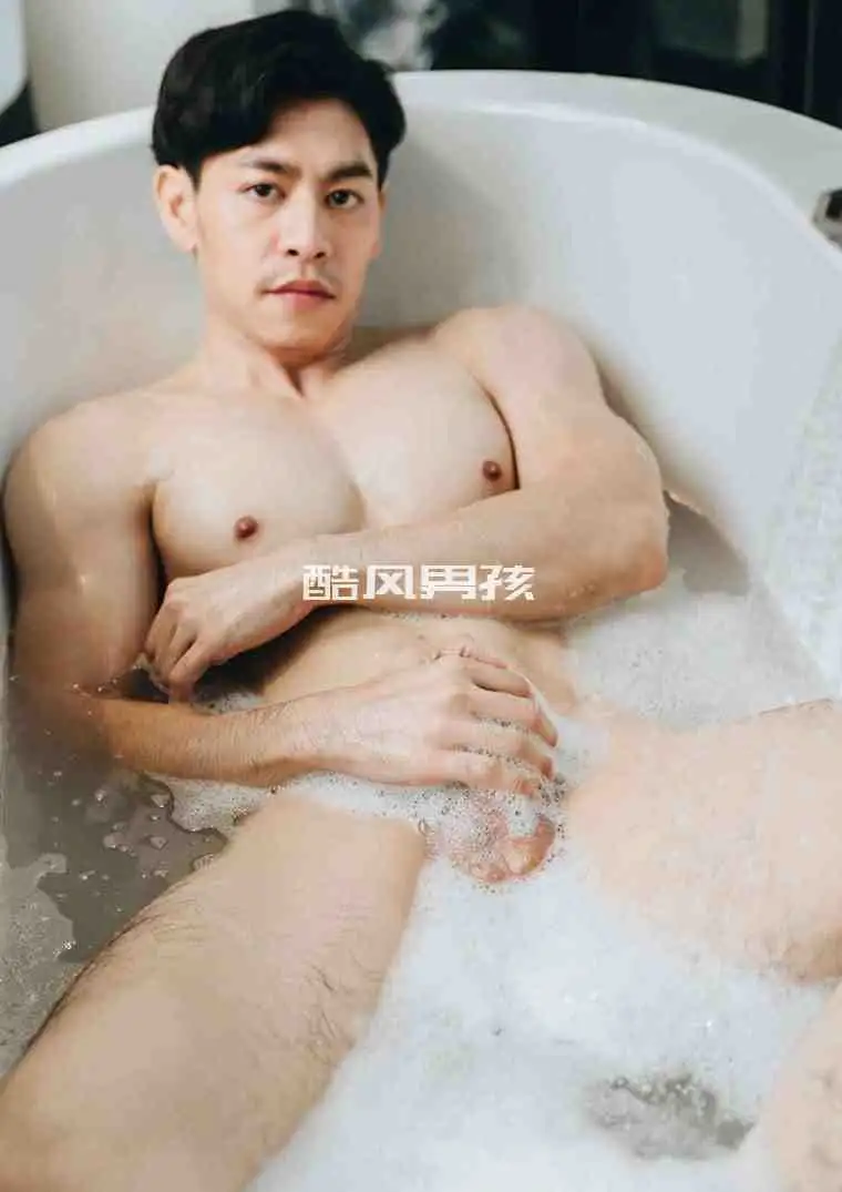 FETISH MAGAZINE NO.05 JOE | 写真+视频