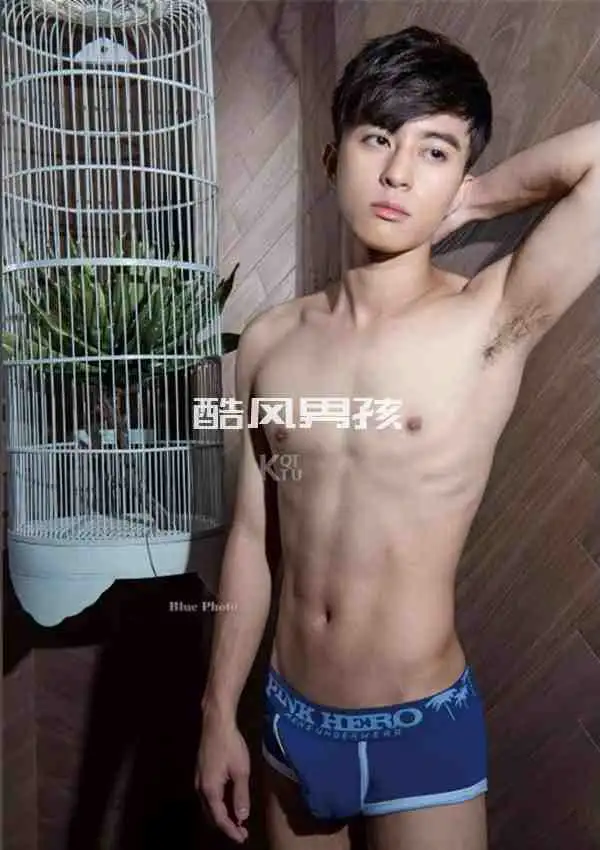 BLUEPHOTO 蓝摄 NO.33 雅痞坏男人的爆炸喷-焕文 | 写真+视频