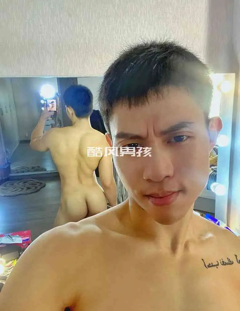 ONLYFANS | TRIEU VINH KIEN P1 | 写真+视频